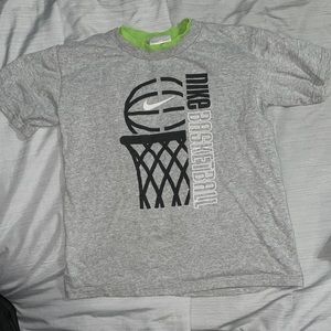 Nike boys t-shirt.